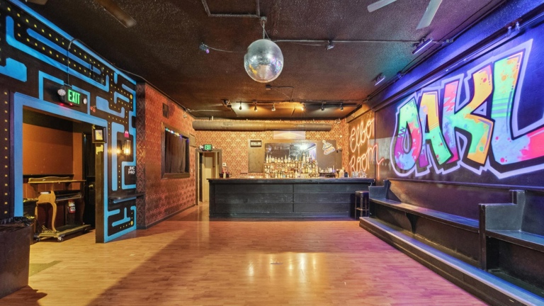 2nd Floor - Live Music Stage & Bar