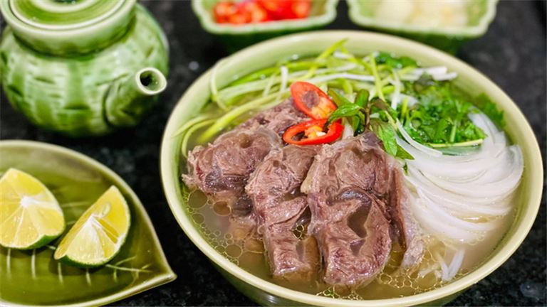 Rare opportunity to run a Vietnamese restaurant-price cut