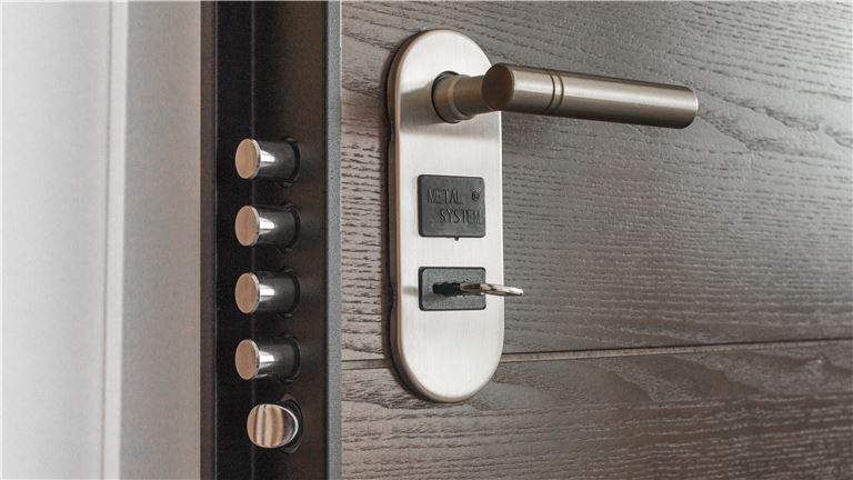 Trusted Locksmith Business with Government and Corporate Clientele