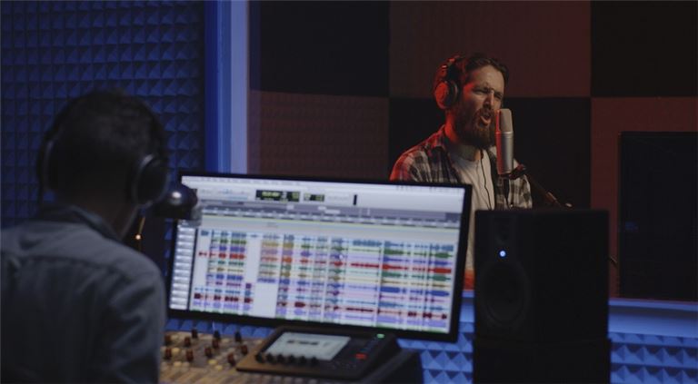 Established Online Voice Over Training Academy