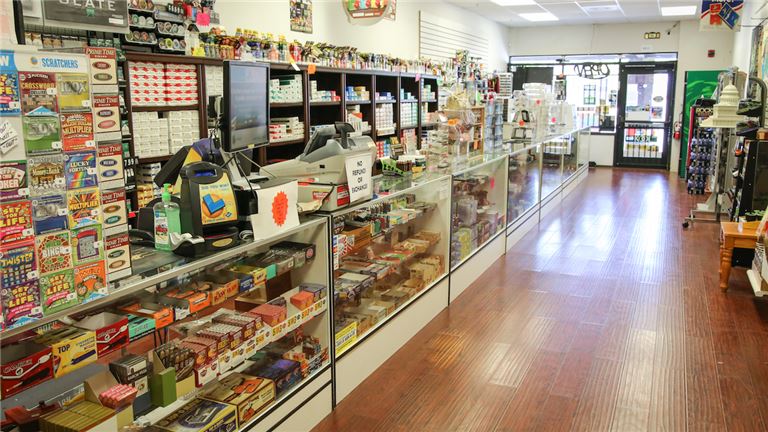 Smoke Shop $75,000 Net Income