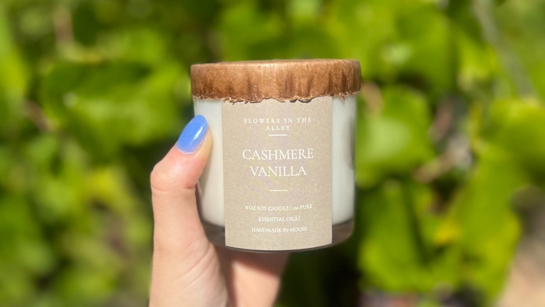 Non-Toxic Hand Poured Candles Made In-House