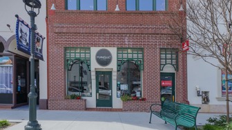 listing-image