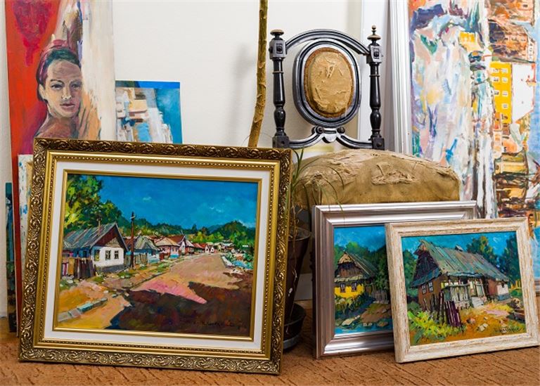 Profitable Art & Frame Business in North Atlanta Suburb-Turnkey!
