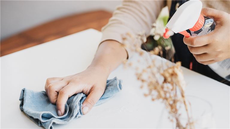 Established Cincinnati Ohio Cleaning company Commercial Real Estate and Business Brokerage Group, Russ Kitzberger