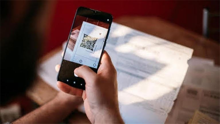 Top iOS QR Code Reader App