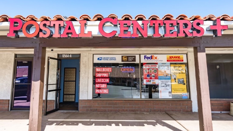 Shipping & Mailbox Center — DHL Exclusive + Amazon Drop-Off