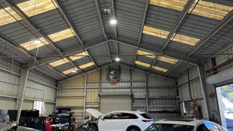AutoBody Shop: $300K annual cash flow, Turn Key with Room to GROW