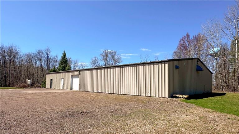 High-Potential Commercial Property with Office, Warehouse & Ample Park