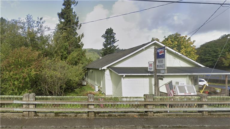 C-store live/work Opportunity | 2,705 SF