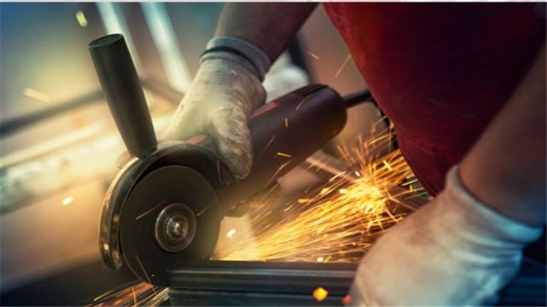 Relocatable Niche Sporting Goods Manufacturing Business!