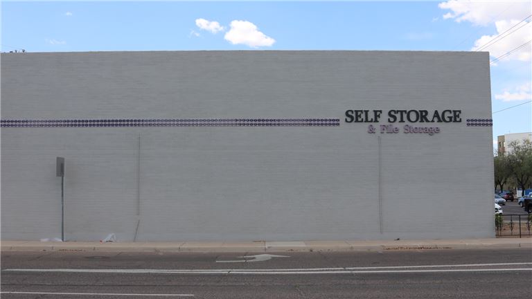182 Unit Self Storage Facility in Prime Location