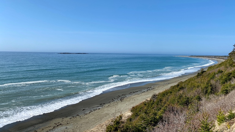 Rare Seaside Cliffs with California-Esque Vibes