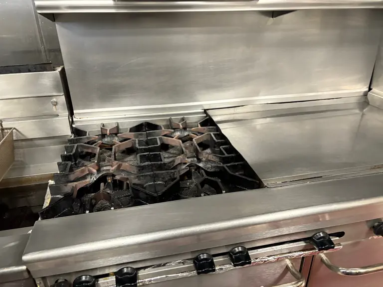 DAVIS SQ/Somerville Greek Style Pizza & Subs