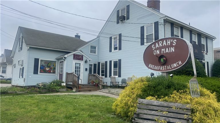 Sarah's On Main Business for Sale