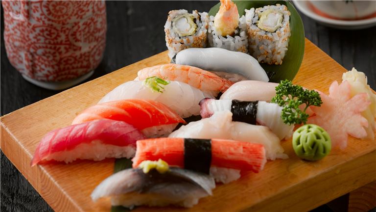 Restaurant in Brooklyn Park for Sale