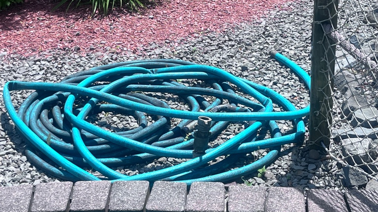 Hose to maintain ponds on mini golf