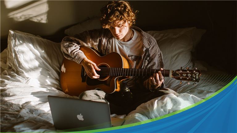 Leading Online Guitar Course Business | Full Team | Low Owner Workload