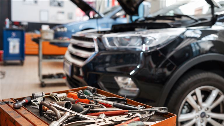 Well Established & Profitable Auto Repair with Real Estate