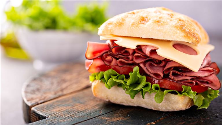 Long Standing Deli in Great San Francisco Neighborhood