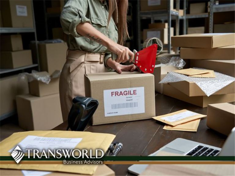 Owner Absentee Turnkey Postal Business in High Traffic Location