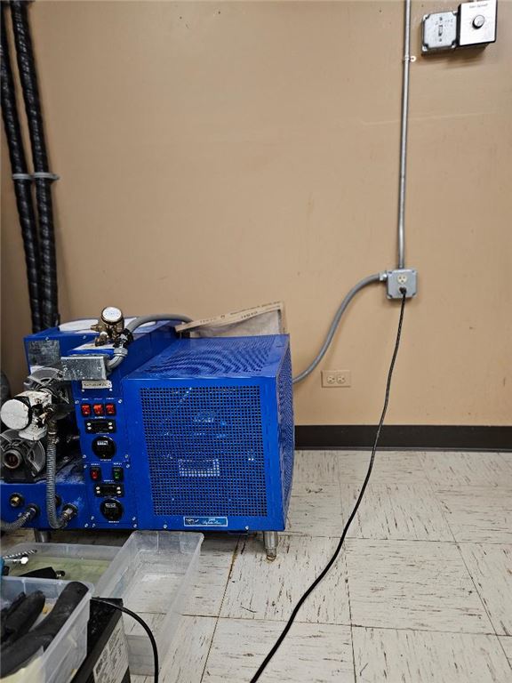 Banner Dual Temp Glycol Chiller