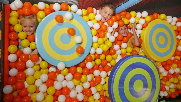 Balls in play structure