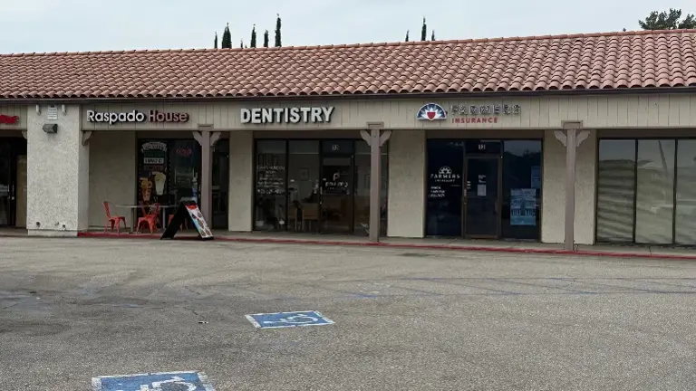 Dentist and Restaurant 