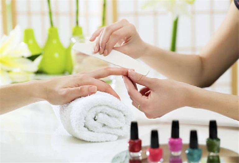 15+ Yr Nail Salon in Gilbert – New Equipment, Great Reviews