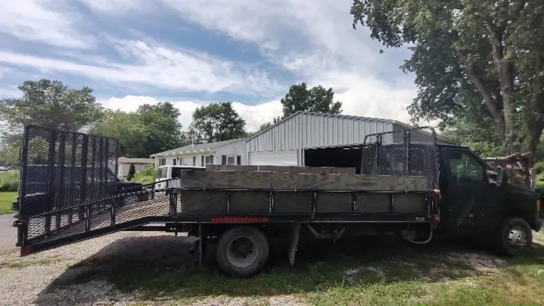 Wil Ro Landscaping bed with fold down sides for easy loading or unloading of debris, mulch, river rock, or paver stones