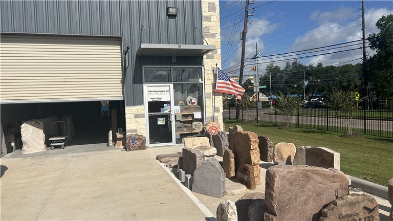 Custom Stone Monuments & Signs Manufacturer