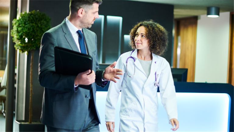 Integrative Health & Age Mgmt Clinic in Wellness-Focused Communinity