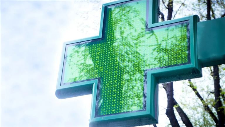 Cannabis Conditional Class 5 Retail Micro Portable License For Sale