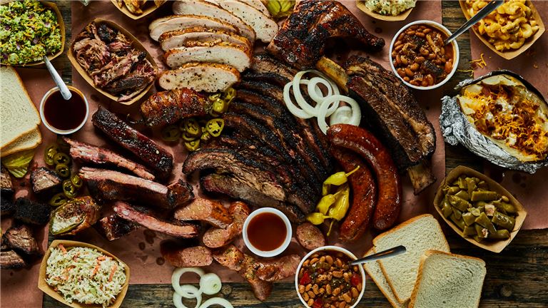 Profitable Tavern & BBQ Restaurant | Turnkey + 4COP License!