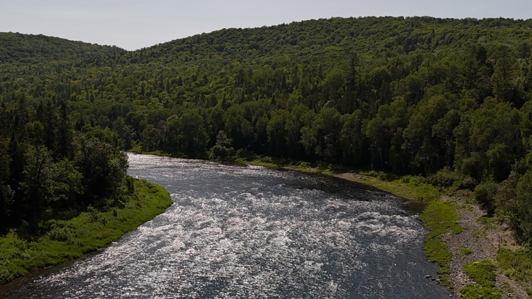 Caters to paddlers on the Allagash River