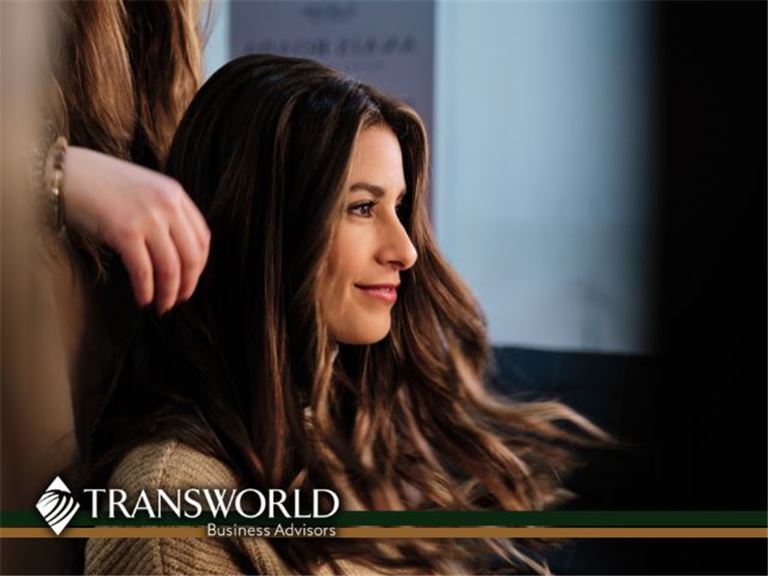 Hair & Nails Salon – Turnkey Opportunity in Calgary!