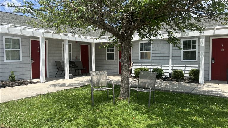 Turnkey, Well-Established, Top Rated Hotel (Real Estate Included)