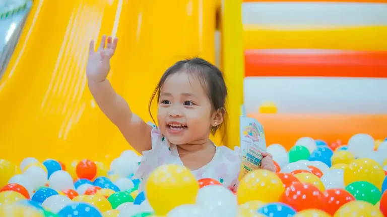Family Owned Children's Indoor Amusement-Bouncy House Center