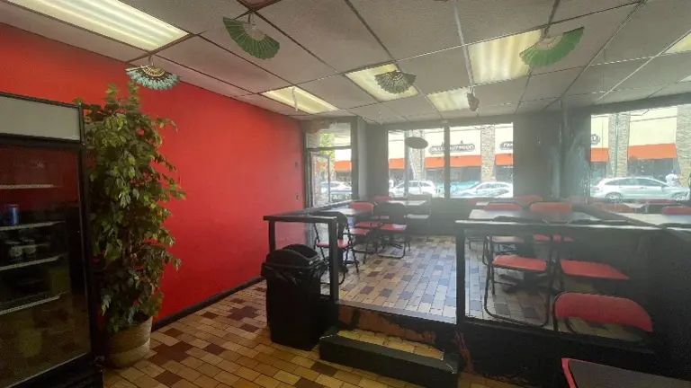 Existing Chinese restaurant for 30 over years now for sale. 