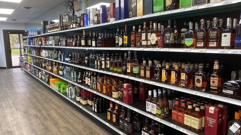 Liquor Store For Sale – Turnkey & Renovated!