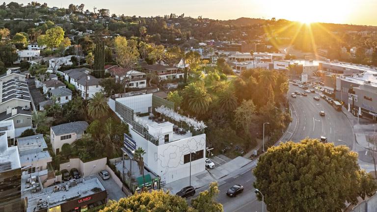 Ventura Boulevard Frontage