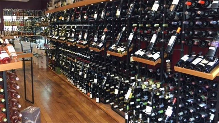 8400 sqft Mega Liquor Store $4,000,000 in Sales. Low Rent. 25 yr Lease