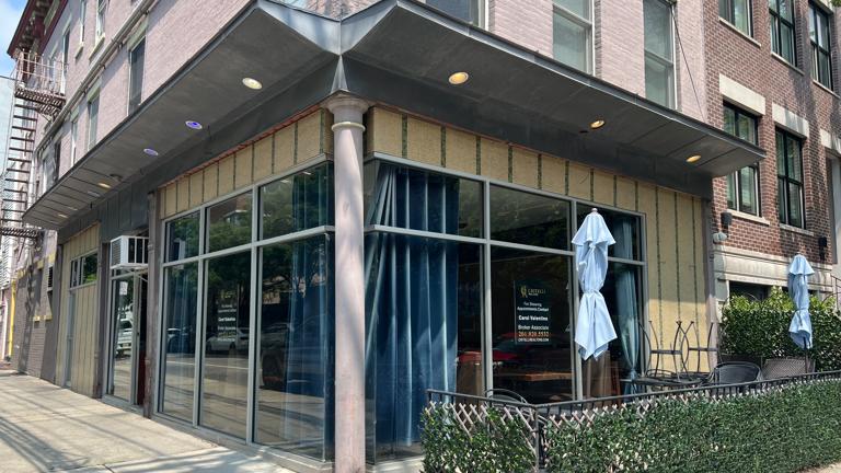 Daylight Garden/Newark Intersection