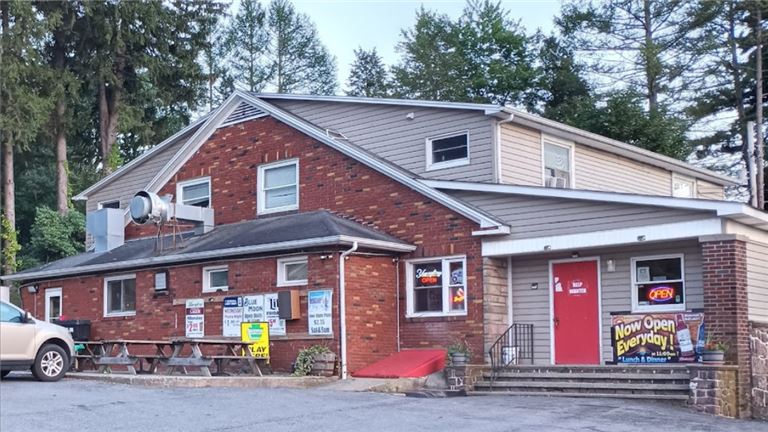 Sunset Bar & Grill - Turn-key Bar/Rest. with Liquor License and 2 Apts