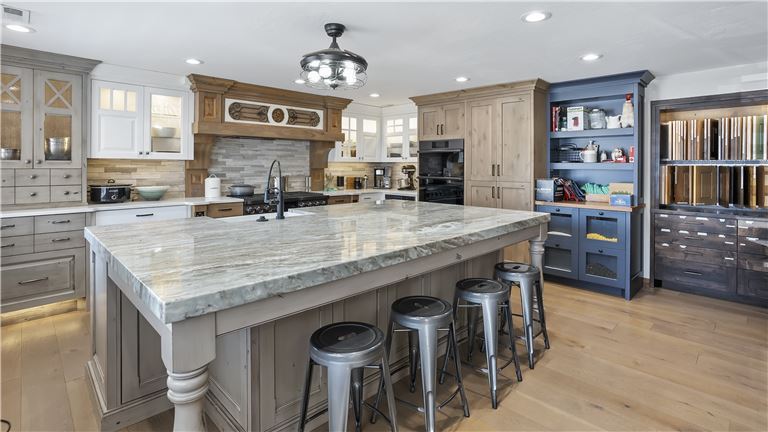 Turnkey Custom Cabinetry Business – Established Brand & Assets