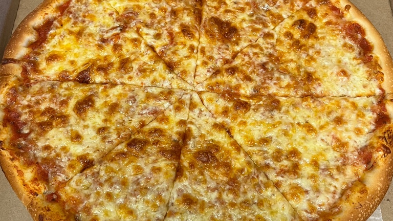 Well maintained Pizzeria