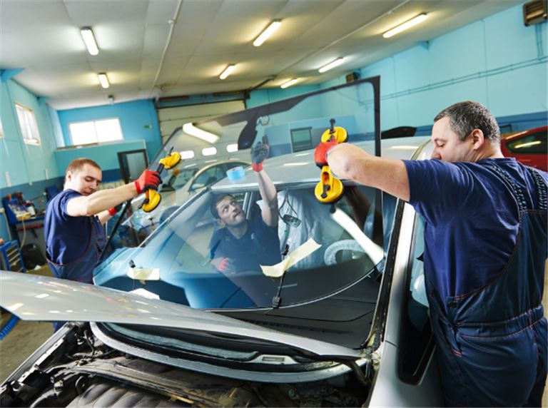 Established Auto Glass Shop - Smoky Mountains – 34 Years Strong!