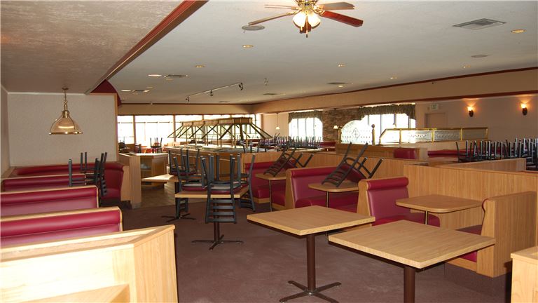 Fully Equipped Restaurant Space for lease