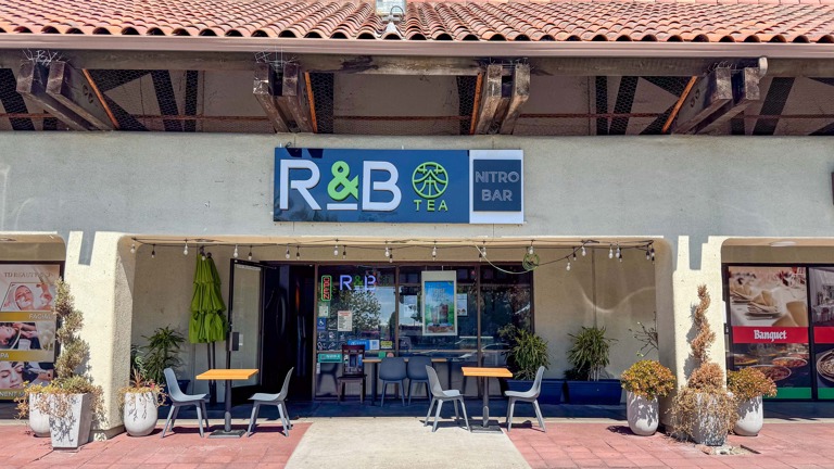 Own a Thriving Boba Tea Shop – Great Location, Great Opportunity