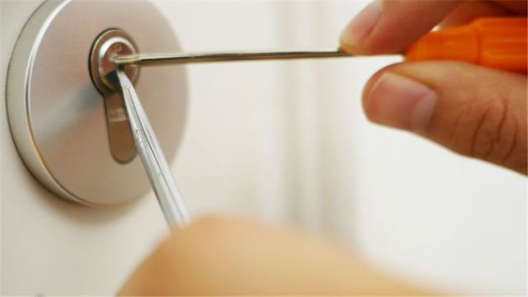 Turnkey Locksmith Company with Storefront & Mobile Service